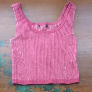 Pink Ribbed Knit Women's Crop Top